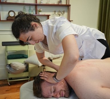 osteopathy for neck pain